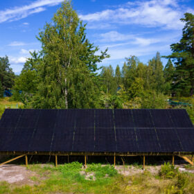 Solpaneler på mark, Värmdö